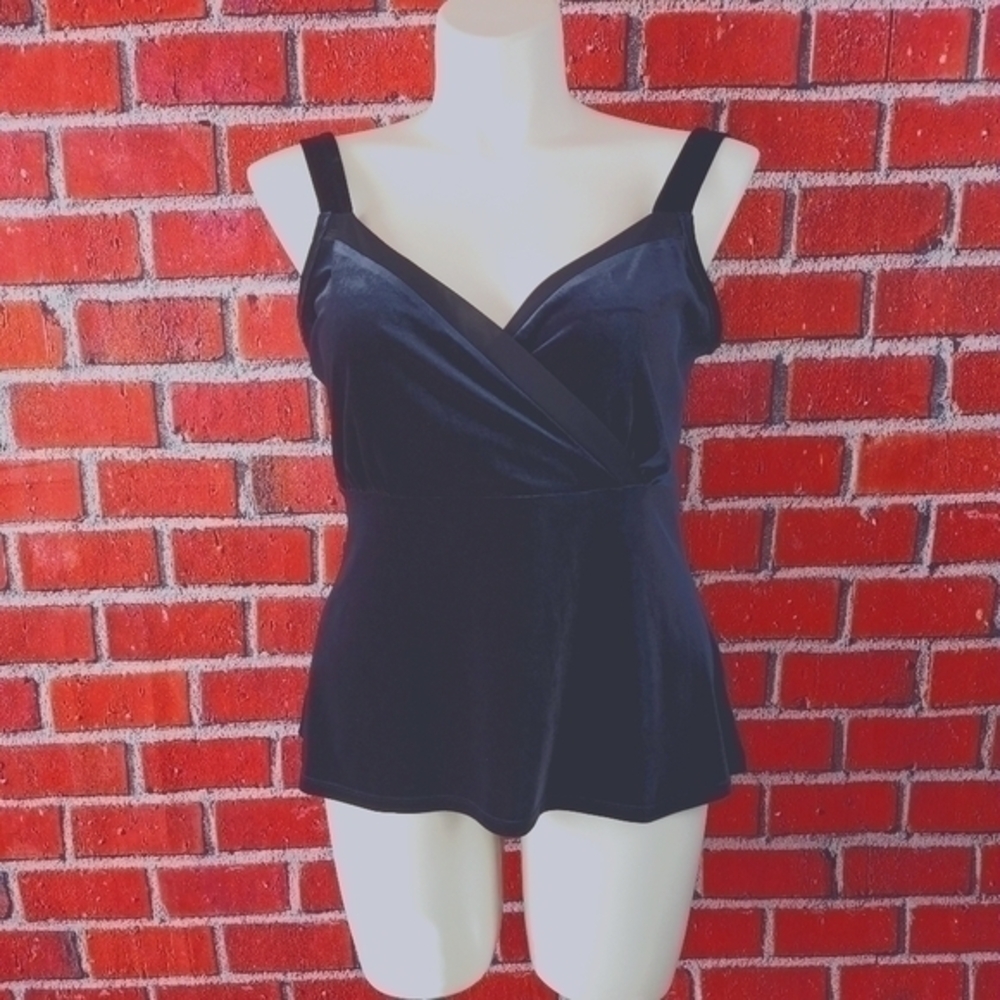 INC Velvet tank